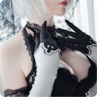 コスプレモデル